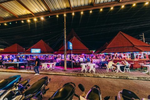 Commercial property in Ko Samui, Thailand № 164224 - photo 10