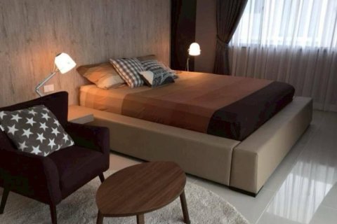 House in Suan Luang, Bangkok, Thailand 6 bedrooms № 164228 - photo 3