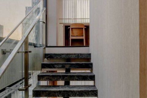 Condo in Bangkok, Thailand, 2 bedrooms  № 180884 - photo 12