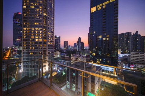 Condo in Bangkok, Thailand, 2 bedrooms  № 180884 - photo 15