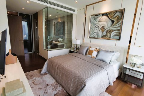 Condo in Bangkok, Thailand, 2 bedrooms  № 180889 - photo 12