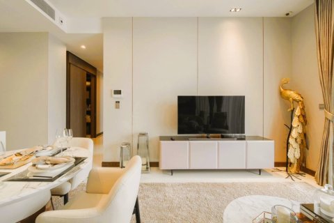 Condo in Bangkok, Thailand, 2 bedrooms  № 180889 - photo 3