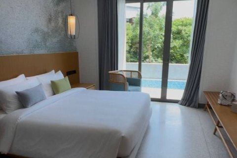 Студия в кондо в Кату, Таиланд № 151411 - фото 1