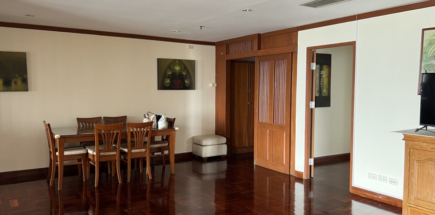 Кондоминиум с 2 спальнями в Кхлонг Сане, Бангкок, Таиланд № 151414