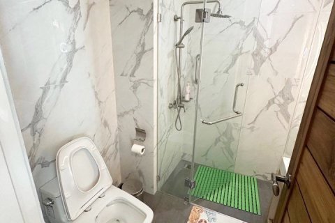 Condo à Khlong San, Bangkok, Thaïlande, 4 chambres  № 151413 - photo 17