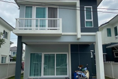 Дом в Бан Лам Лук Ка, Таиланд с 3 спальнями  № 151417 - фото 1