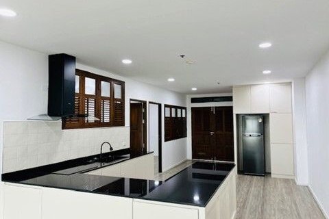 Condo à Bang Phlat, Bangkok, Thaïlande, 3 chambres  № 161911 - photo 11