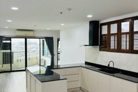 Condo à Bang Phlat, Bangkok, Thaïlande, 3 chambres  № 161911 - photo 15