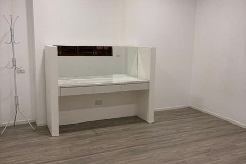 Condo à Bang Phlat, Bangkok, Thaïlande, 3 chambres  № 161911 - photo 18