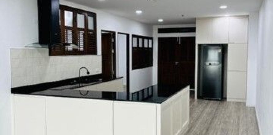 Condo à Bang Phlat, Bangkok, Thaïlande, 3 chambres  № 161911