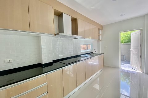 Дом в Пхукете, Таиланд с 3 спальнями  № 161910 - фото 4