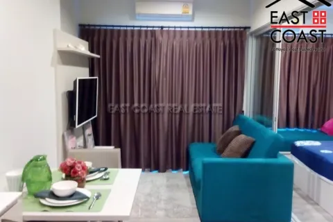 Estudio en el condominio en Pattaya, Tailandia № 213317 - foto 2