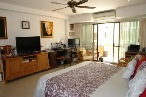 Estudio en el condominio en Jomtien Beach, Pattaya, Tailandia № 213312 - foto 6