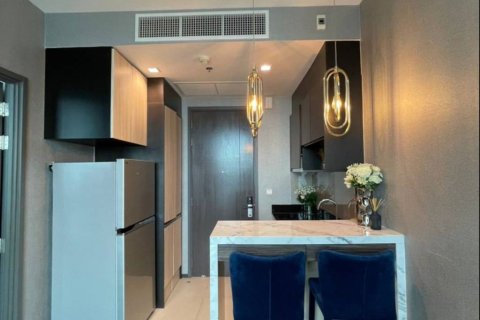 Кондоминиум с 1 спальней в Бангкоке, Таиланд № 153943 - фото 4