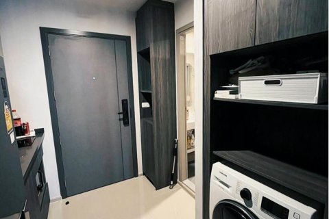 Студия в кондо в Дин Даенге, Бангкок, Таиланд № 162986