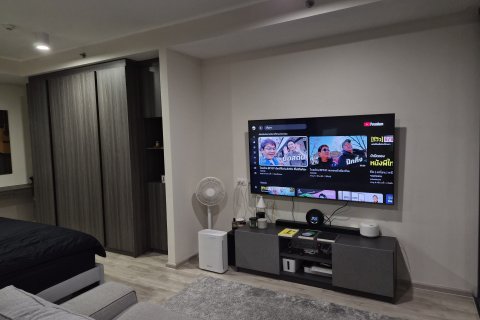 Студия в кондо в Дин Даенге, Бангкок, Таиланд № 162986 - фото 2