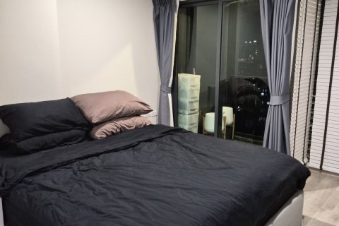 Студия в кондо в Дин Даенге, Бангкок, Таиланд № 162986 - фото 4