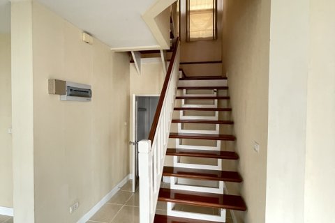 Maison à Nonthaburi, Thaïlande 3 chambres № 162981 - photo 14