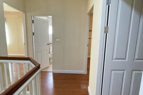 Maison à Nonthaburi, Thaïlande 3 chambres № 162981 - photo 13