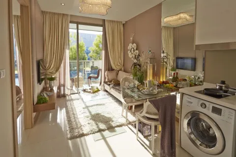 Студия в кондо в Паттайе, Таиланд № 154276 - фото 2