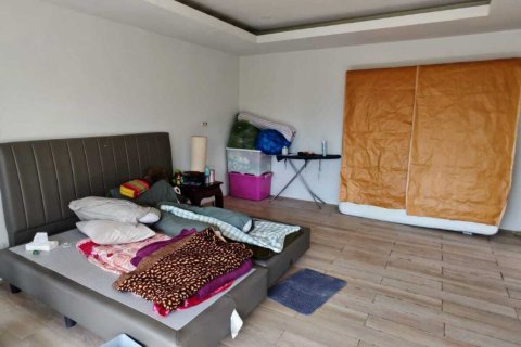 House in Ko Samui, Thailand 4 bedrooms № 154280 - photo 27