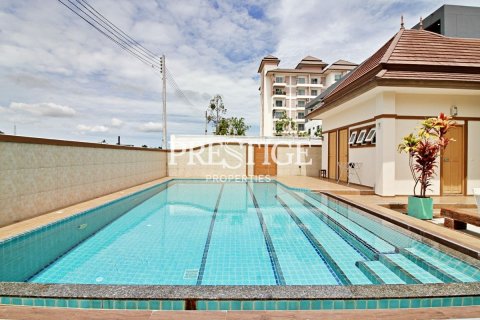 House in Pattaya, Thailand 3 bedrooms № 198682 - photo 25