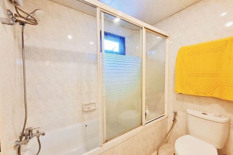 Condo à Watthana, Bangkok, Thaïlande, 2 chambres  № 140637 - photo 6