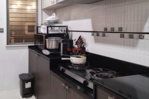 Maison à Bang Kaeo, Thaïlande 4 chambres № 140636 - photo 9