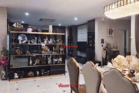 Maison à Bang Kaeo, Thaïlande 4 chambres № 140636 - photo 6