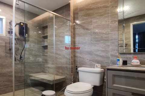 Maison à Bang Kaeo, Thaïlande 4 chambres № 140636 - photo 13