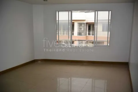 Condo à Watthana, Bangkok, Thaïlande, 4 chambres № 156746 - photo 9