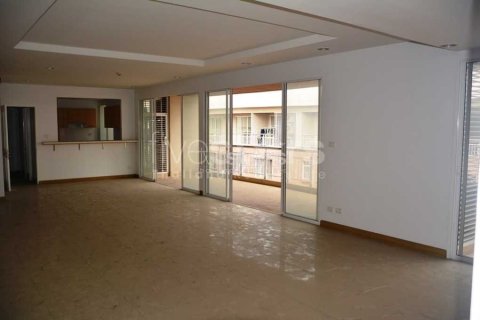 Condo à Watthana, Bangkok, Thaïlande, 4 chambres № 156746 - photo 3