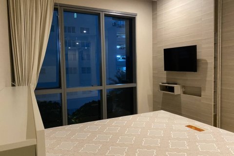 Студия в кондо в Ваттхане, Бангкок, Таиланд № 156748 - фото 3