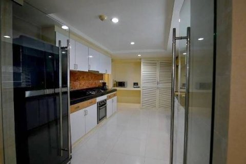 Кондоминиум с 3 спальнями в Клонг Тоэй, Бангкок, Таиланд № 148102 - фото 29