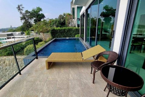 Villa in Pa Klok, Thailand 3 bedrooms № 148101 - photo 8
