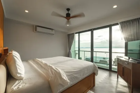 Villa in Pa Klok, Thailand 3 bedrooms № 148101 - photo 13