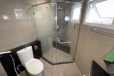 Condo in Huai Khwang, Bangkok, Thailand, 3 bedrooms  № 161137 - photo 10