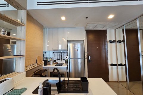 Studio in the Condo in Ratchathewi, Bangkok, Thailand  № 161135 - photo 8