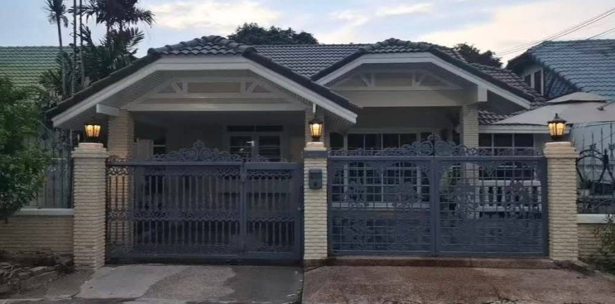 Дом в Паттайе, Таиланд с 4 спальнями  № 152709