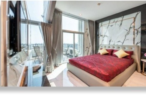 Penthouse in Huai Khwang, Bangkok, Thailand 2 bedrooms № 152711 - photo 2