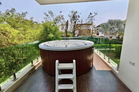 Villa in Hua Hin, Thailand 3 bedrooms № 139052 - photo 15