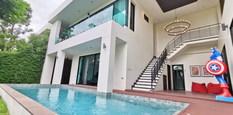 Villa in Hua Hin, Thailand 3 bedrooms № 139052