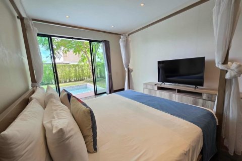 Villa in Hua Hin, Thailand 3 bedrooms № 139052 - photo 16