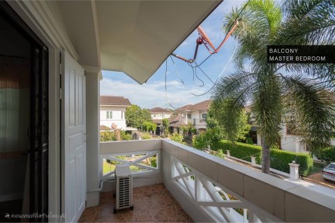 Villa à San Sai, Thaïlande 4 chambres № 136565 - photo 9