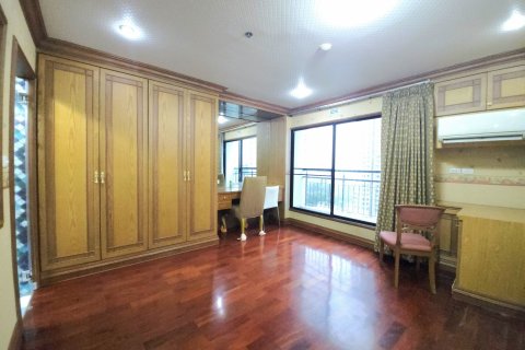 Кондоминиум с 3 спальнями в Ваттхане, Бангкок, Таиланд № 136566 - фото 14