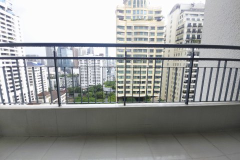 Кондоминиум с 3 спальнями в Ваттхане, Бангкок, Таиланд № 136566 - фото 18