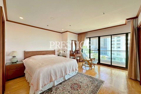 Condo à Pattaya, Thaïlande, 3 chambres № 197612 - photo 19