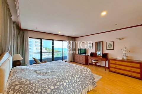 Condo à Pattaya, Thaïlande, 3 chambres № 197612 - photo 15