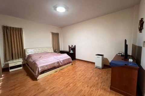 Maison à Ratchaburi, Thaïlande 3 chambres № 140435 - photo 16