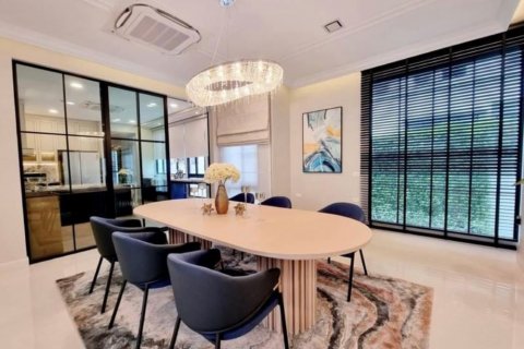 Villa à Bangkok, Thaïlande 5 chambres № 133700 - photo 4